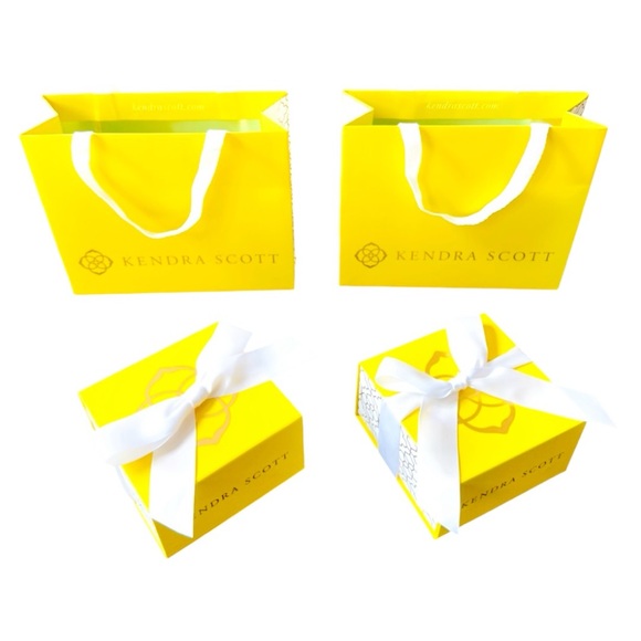 Kendra Scott Two Bags and Two Boxes Packaging Set - Picture 1 of 7